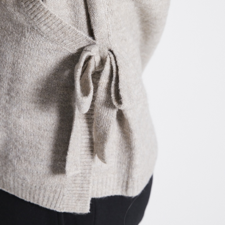 Wrap knit sweater "Bettan" Beige 2